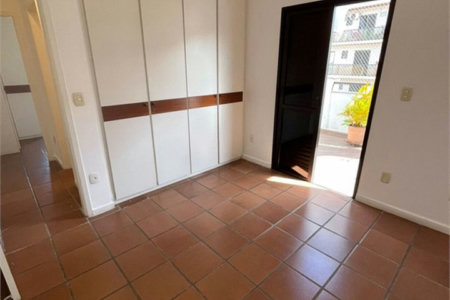 Apartamento com 4 dormitórios à venda, 259 m² por R$ 900.000,00 - Jardim Três Marias - Guarujá/SP