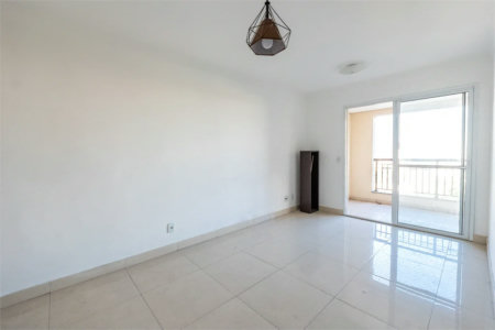 Apartamento à venda com 3 quartos, sendo 1 suíte,  em Jardim Parque Morumbi, São Paulo, SP