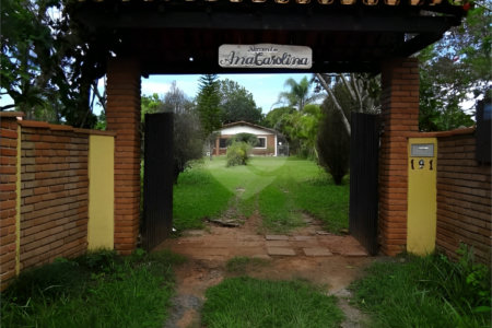 Chácara à venda com 3 quartos, sendo 1 suíte, em Morada do Sol, Sarapuí, SP