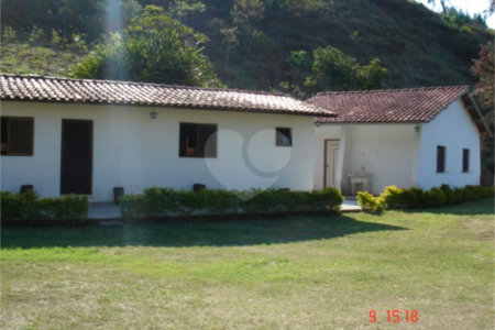 Sítio à venda com 10 quartos no Centro, Piracaia, SP