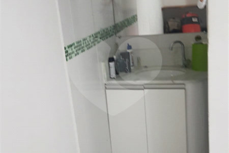 Sobrado à venda com 3 quartos, sendo 1 suíte,  em Jardim Olympia, São Paulo, SP