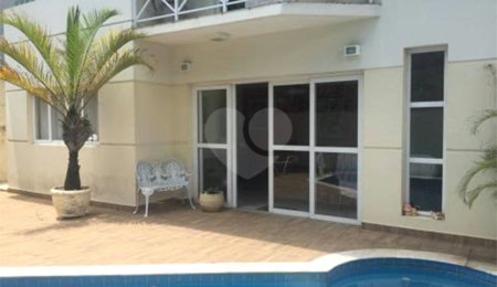Casa à venda com 4 quartos, sendo 3 suítes,  no condomínio Residencial Nova Cantareira, São Paulo - SP