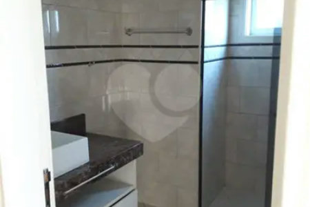 Casa à venda com 3 quartos, sendo 1 suíte, em Condomínio Residencial Terras do Caribe, Valinhos, SP