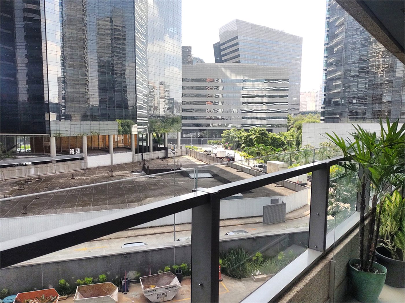 Sala à venda ou para alugar em Vila Gertrudes, São Paulo, SP