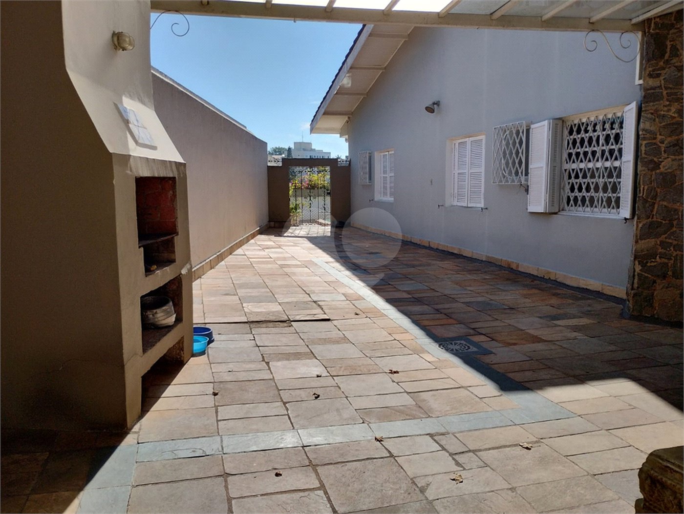 Casa de Vila à venda com 4 suítes em Jardim Londrina, São Paulo, SP
