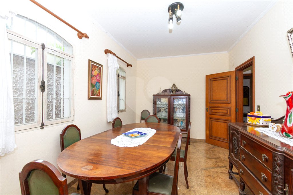 Casa Térrea com 2 quartos 5 vagas e terreno de 500m² no Brooklin
