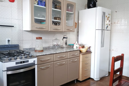 Casa à venda com 3 quartos, sendo 1 suíte, em Parque dos Bandeirantes, Ribeirão Preto, SP