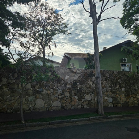 Casa à venda com 4 quartos, sendo 3 suítes, em Jardim Tapajós, Atibaia, SP