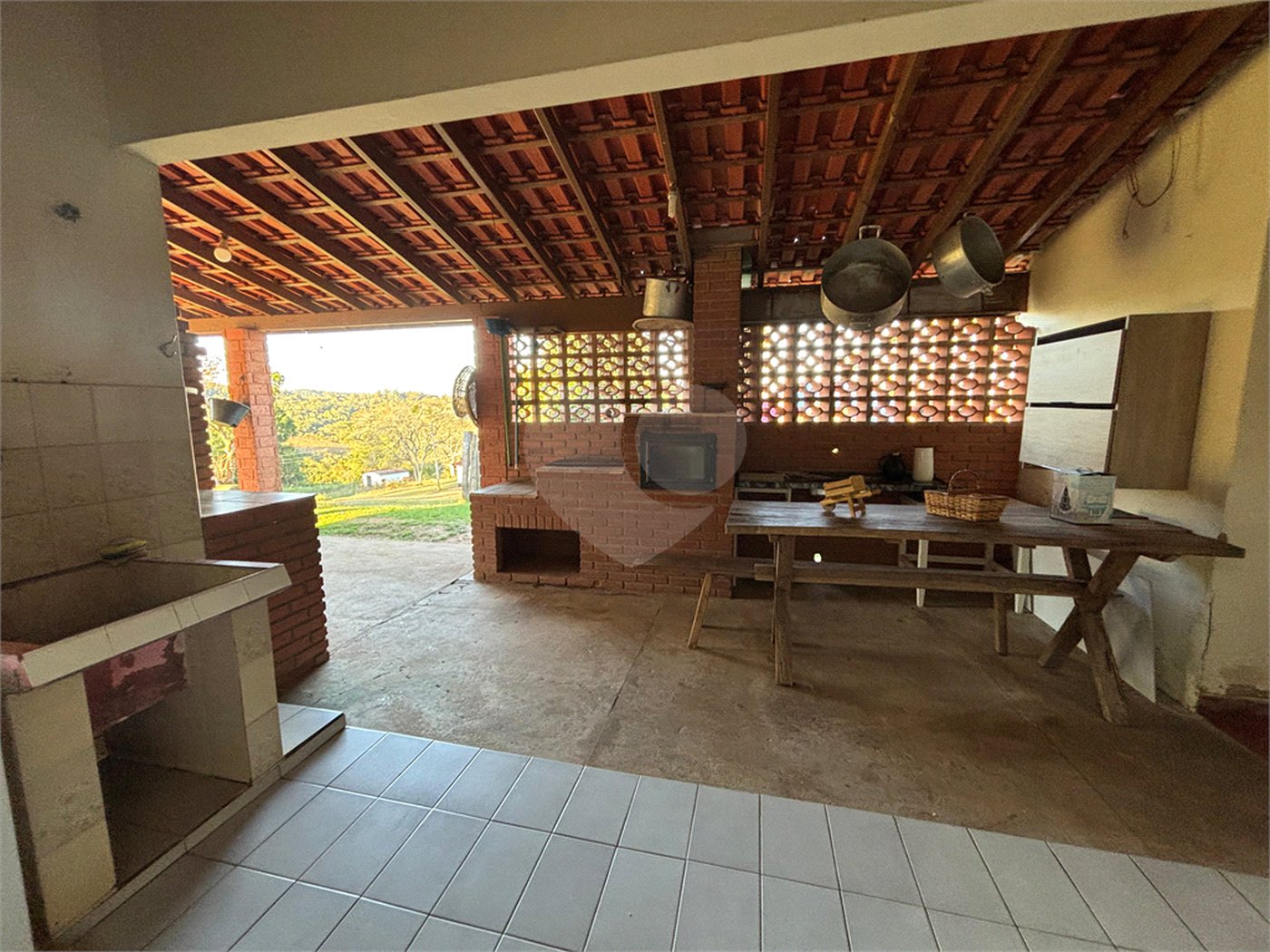Sítio à venda com 3 quartos, sendo 1 suíte,  em Canta Galo, Itapetininga, SP