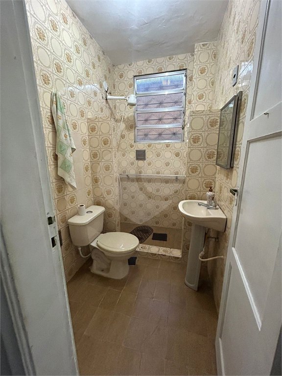 Apartamento à venda com 2 quartos em Marechal Hermes, Rio de Janeiro, RJ