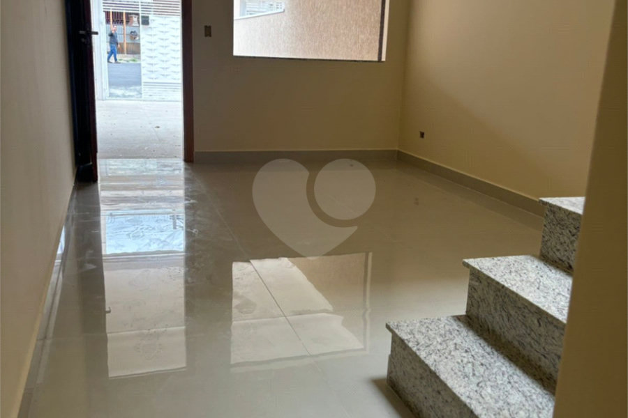 Sobrado à venda com 3 quartos, sendo 1 suíte, em Vila Nova Cachoeirinha, São Paulo, SP
