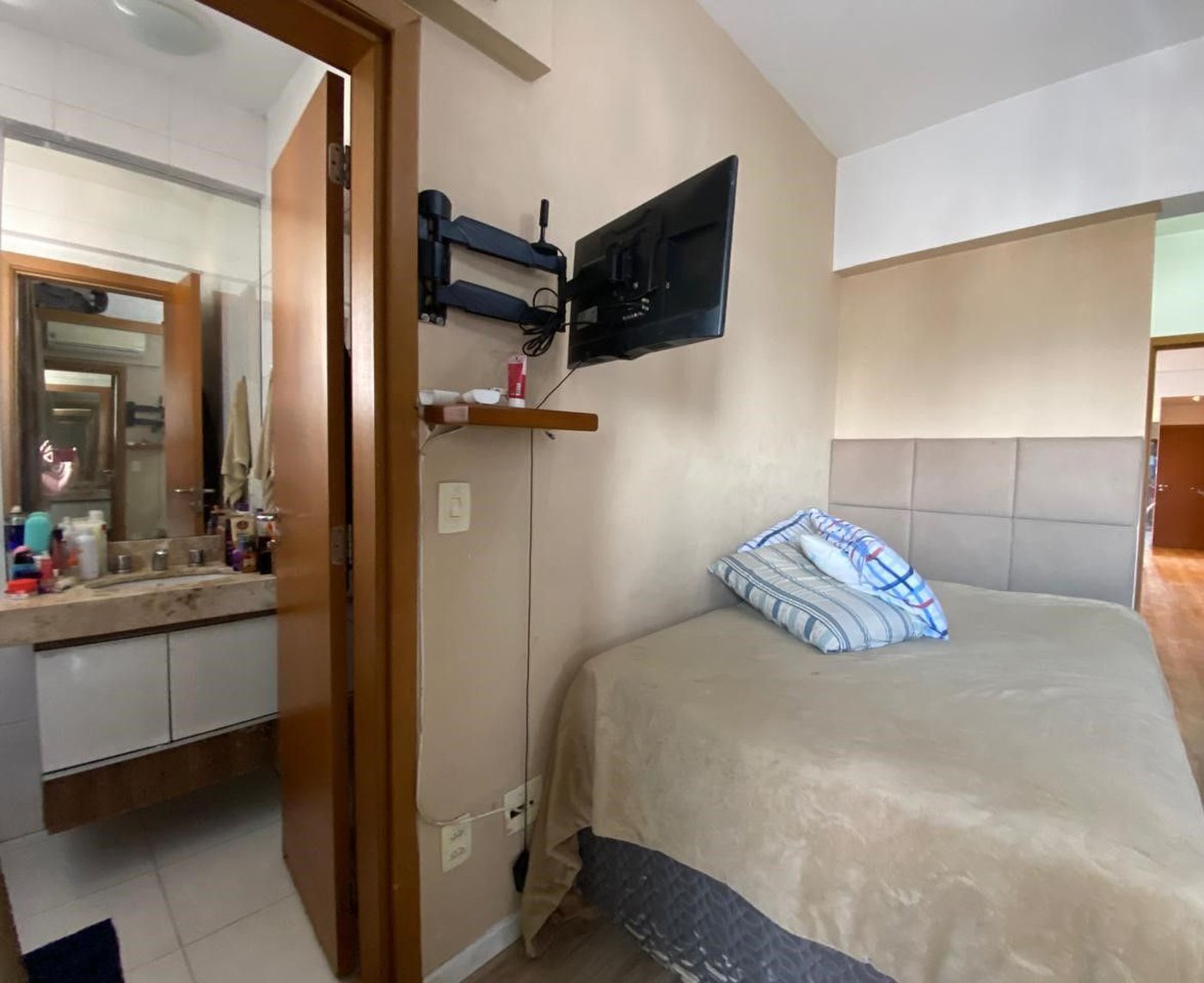 Apartamento com 2 dormitórios à venda, 89 m² por R$ 1.010.000,00 - Gonzaga - Santos/SP