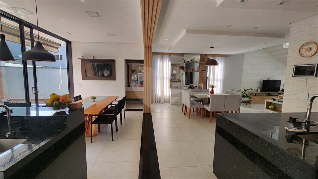 Casa à venda com 4 suítes no condomínio Residencial Cyrela Landscape Esplanada, Votorantim - SP