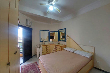 Apartamento Residencial à venda, Enseada, Guarujá - AP0517.