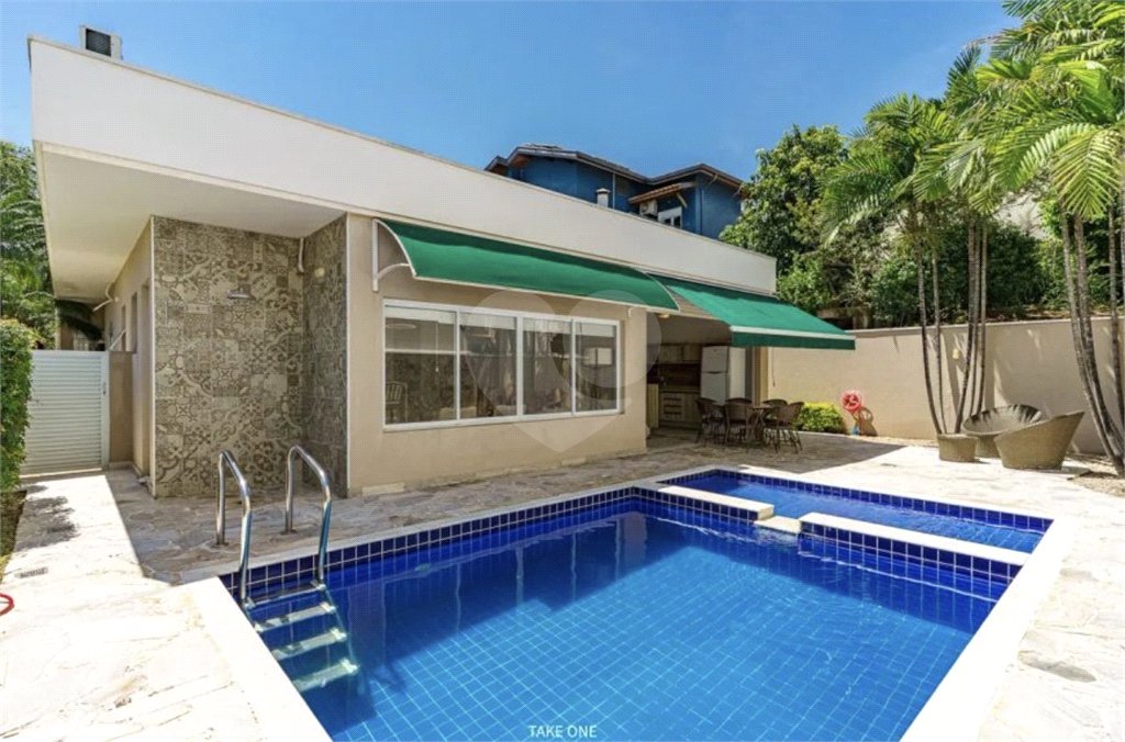 Casa à venda com 3 suítes no condomínio Villagio DI Verona, Vinhedo - SP