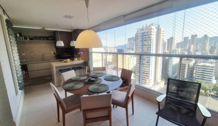 Apartamento com 3 dormitórios à venda, 144 m² por R$ 2.400.000,00 - Gonzaga - Santos/SP