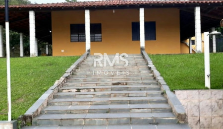 Chácara à venda com 3 quartos, sendo 1 suíte,  em Cristal, Mairinque, SP