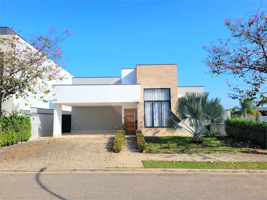 Casa à venda com 3 suítes no condomínio Alphaville Nova Esplanada 3, Votorantim - SP