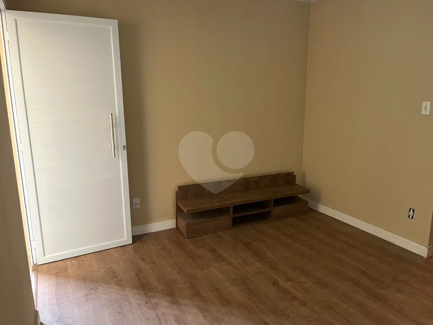 Sobrado á venda na Vila Matilde, 137m², 4 quartos e 2 vagas de garagem