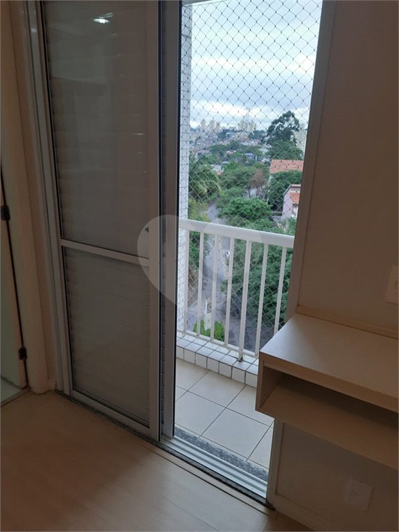 Apartamento à venda ou para alugar com 3 quartos, sendo 1 suíte, em Cidade São Francisco, São Paulo, SP