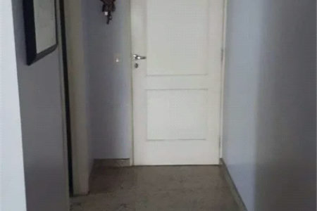 Apartamento à venda com 2 quartos, sendo 1 suíte, em Super Quadra Morumbi, São Paulo, SP