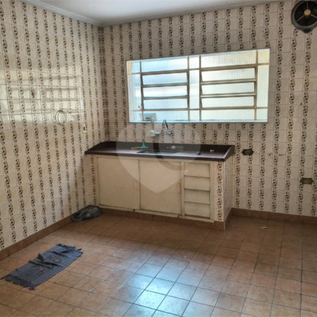 Sobrado à venda com 3 quartos em Vila Paulo Silas, São Paulo, SP