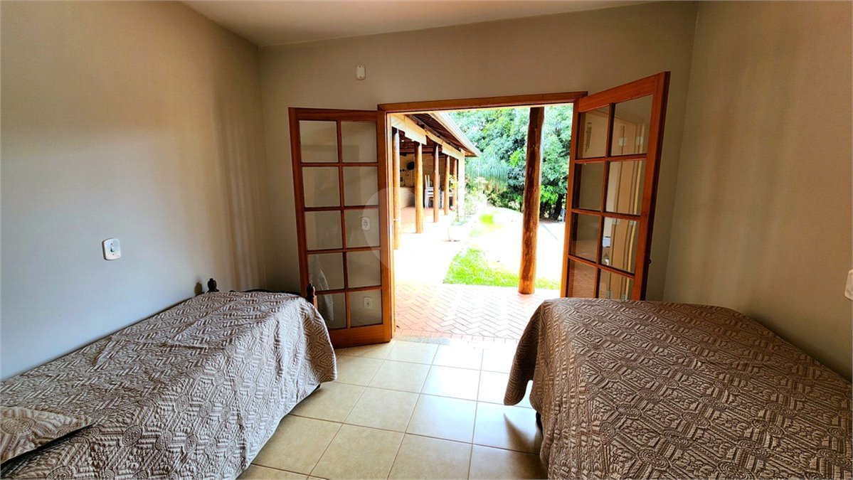 Chácara à venda com 3 quartos, sendo 1 suíte, em Chácara Flora Araraquara, Araraquara, SP