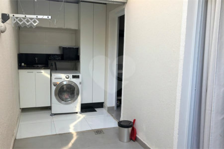 Casa à venda com 3 quartos, sendo 1 suíte, no condomínio Residencial Américo de Figueiredo, Sorocaba - SP