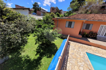 Chácara à venda com 3 quartos, sendo 1 suíte,  em Jardim Imperial, Atibaia, SP