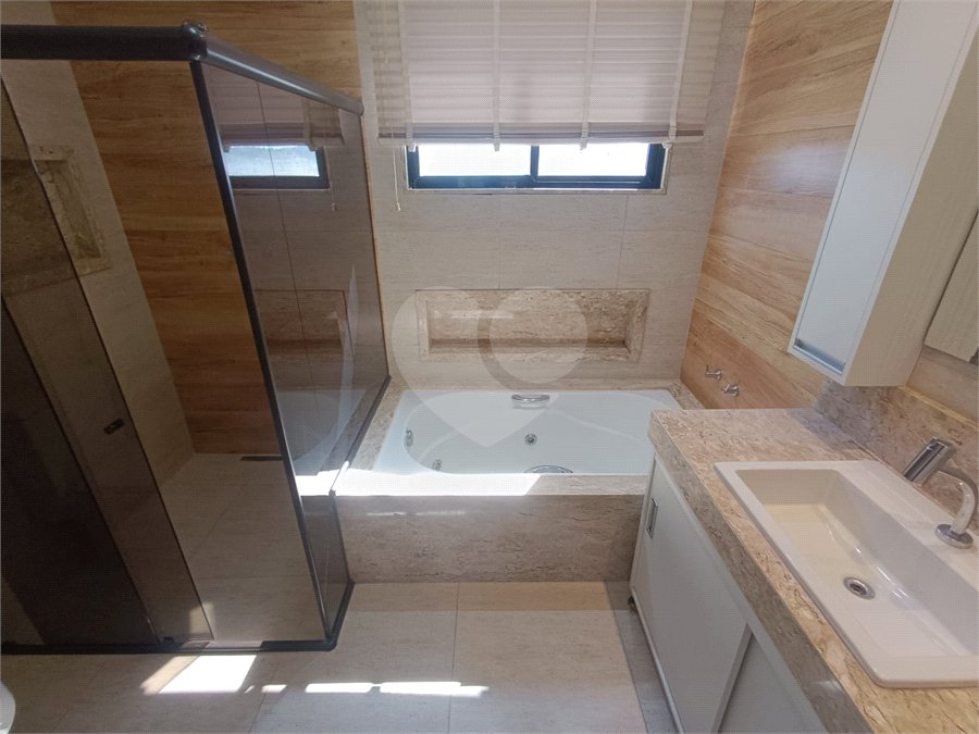 Cobertura à venda com 3 quartos, sendo 2 suítes, em Tijuca, Rio de Janeiro, RJ