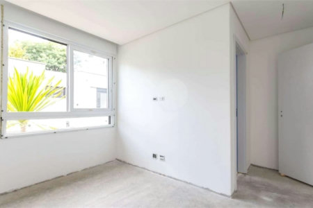 Casa à venda com 4 suítes no condomínio Venezia, São Paulo - SP