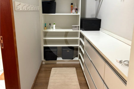 Casa à venda com 4 quartos, sendo 1 suíte, no condomínio Lagos D Icaraí, Salto - SP