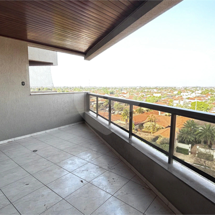 Apartamento à venda com 3 quartos, sendo 1 suíte, no Centro, Três Lagoas, MS