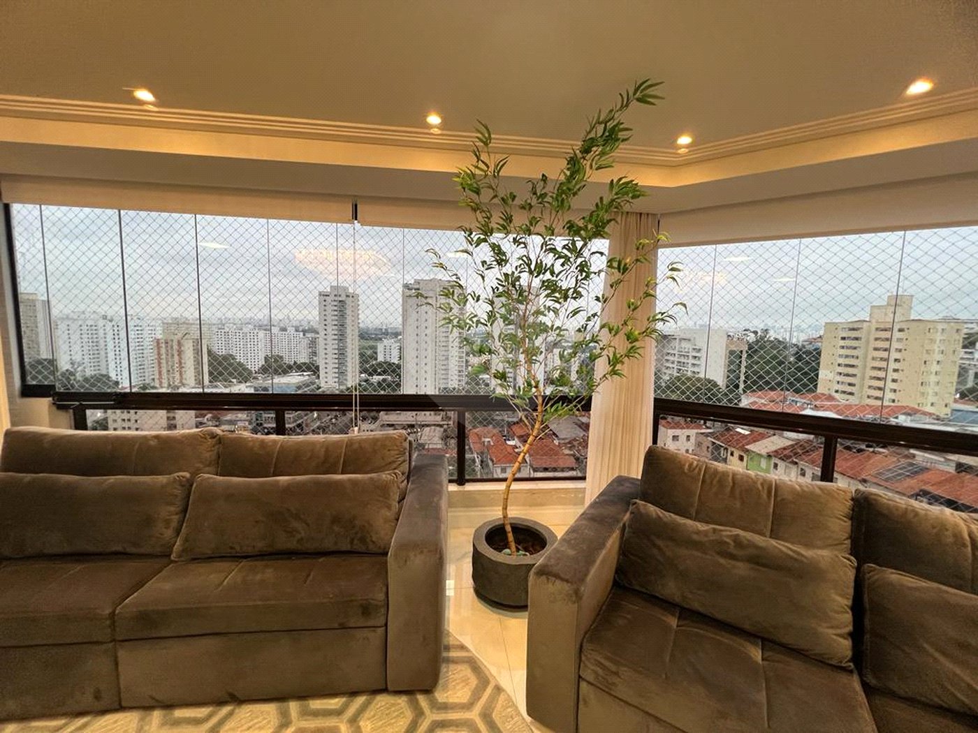 Apartamento à venda com 3 suítes em Santana, São Paulo, SP