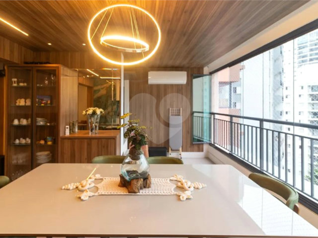Apartamento à venda com 3 suítes em Campo Grande, São Paulo, SP
