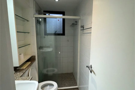 Apartamento à venda com 3 suítes em Vila Suzana, São Paulo, SP