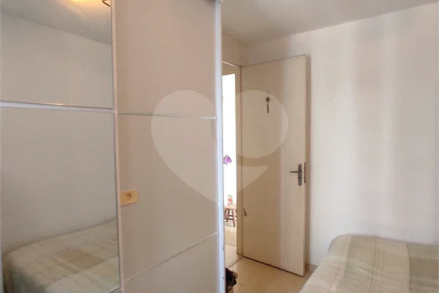 Apartamento à venda com 2 quartos em Horto, São Paulo, SP
