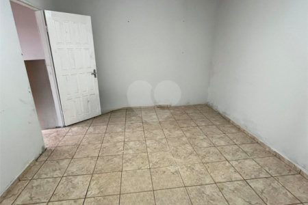 Casa à venda com 3 quartos em Residencial Ponta Porã I, Ponta Porã, MS