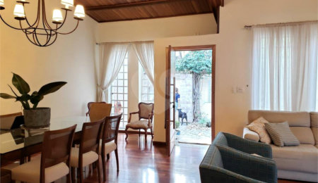 Casa à venda com 5 quartos, sendo 3 suítes, em Jardim da Saúde, São Paulo, SP