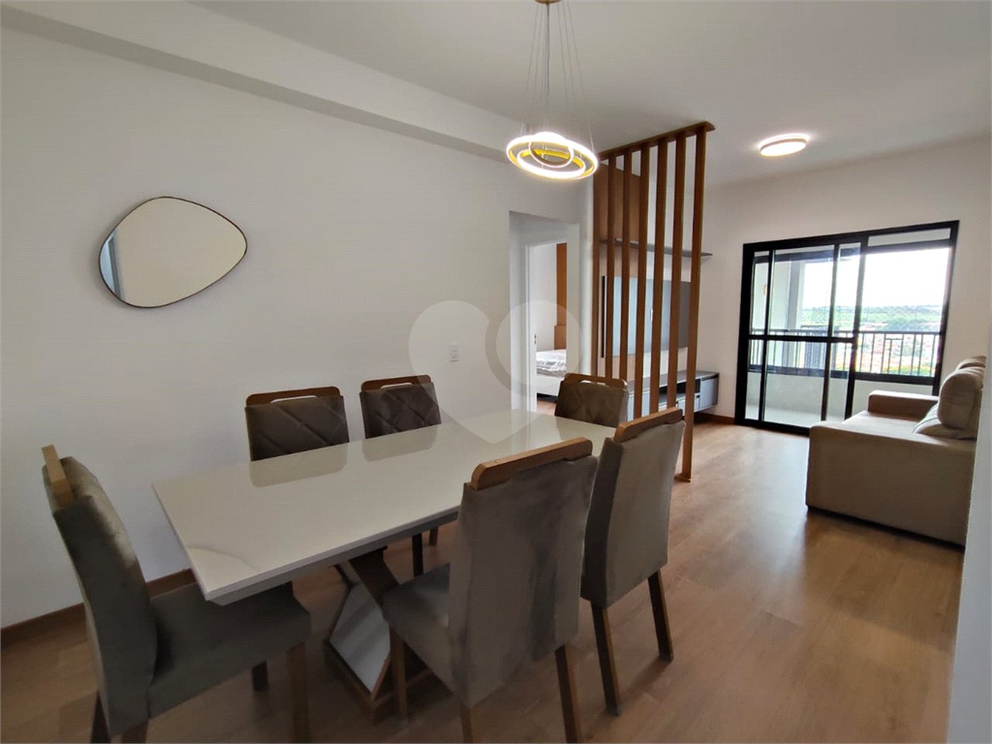 Apartamento à venda com 2 suítes no Centro, Itapetininga, SP