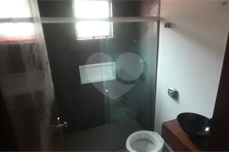 Casa à venda com 3 quartos, sendo 1 suíte, em Vila Gustavo, São Paulo, SP