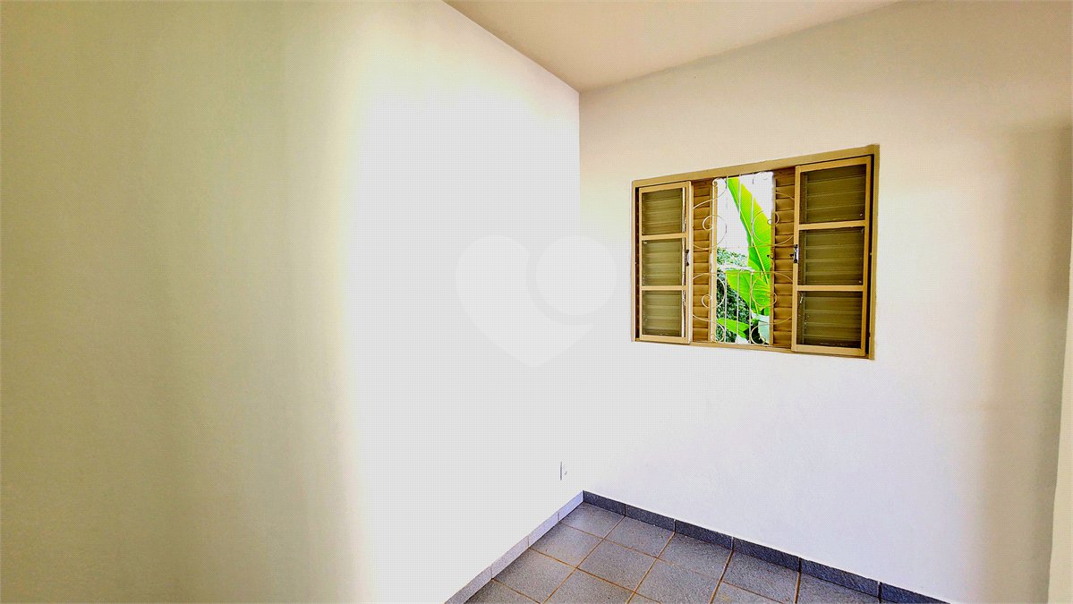 Sobrado à venda com 4 quartos, sendo 2 suítes, em Jardim Primavera, Araraquara, SP