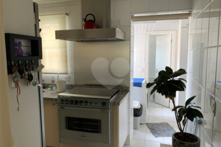 Apartamento à venda com 3 suítes em Alto da Lapa, São Paulo, SP