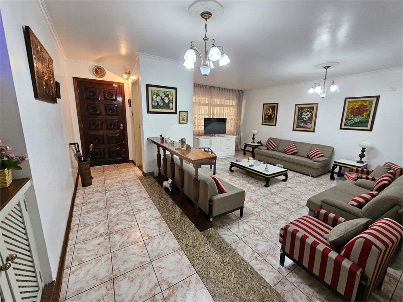Casa Térrea à venda com 4 quartos, sendo 1 suíte, em Parque Edu Chaves, São Paulo, SP