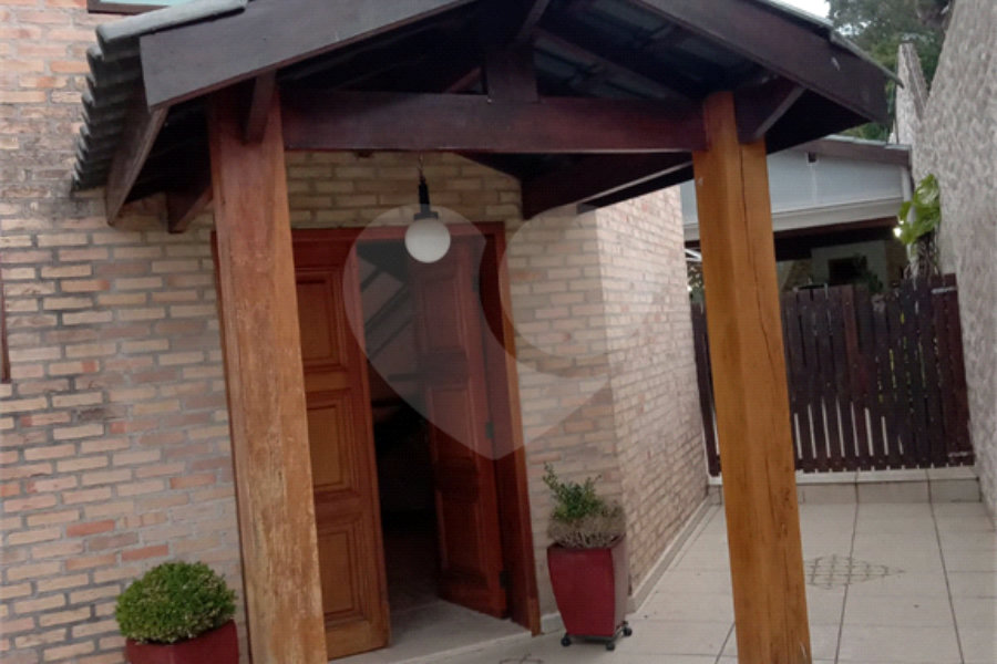 Casa à venda com 4 suítes no condomínio Alpes de Mairiporã, Mairiporã - SP
