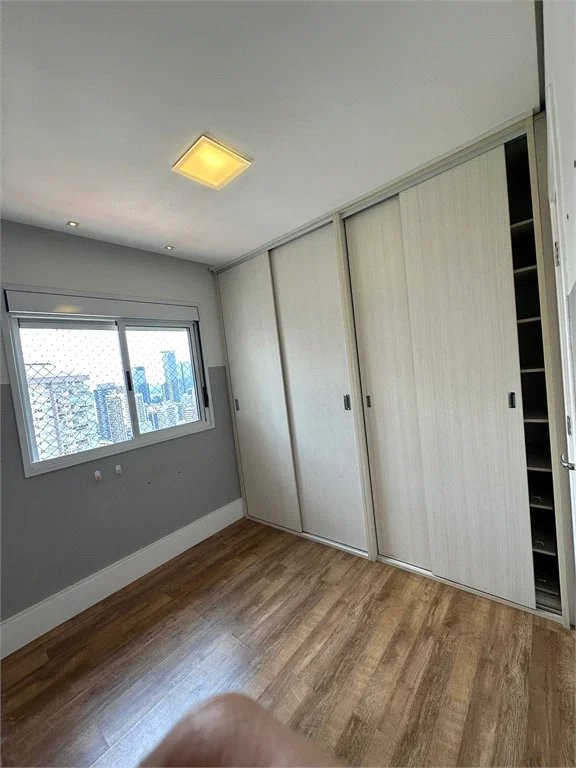 Apartamento à venda com 3 quartos, sendo 1 suíte, em Brooklin Paulista, São Paulo, SP