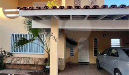 Casa à venda com 4 quartos, sendo 1 suíte, em Parque Ortolândia, Hortolândia, SP