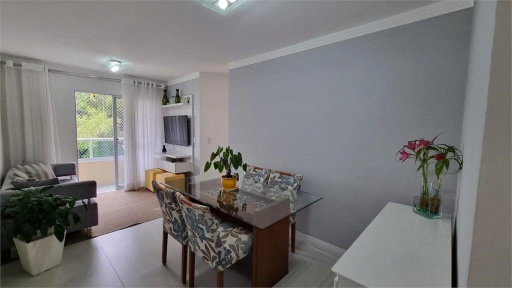 Apartamento à venda com 3 quartos, sendo 1 suíte, em Jardim Esmeralda, São Paulo, SP