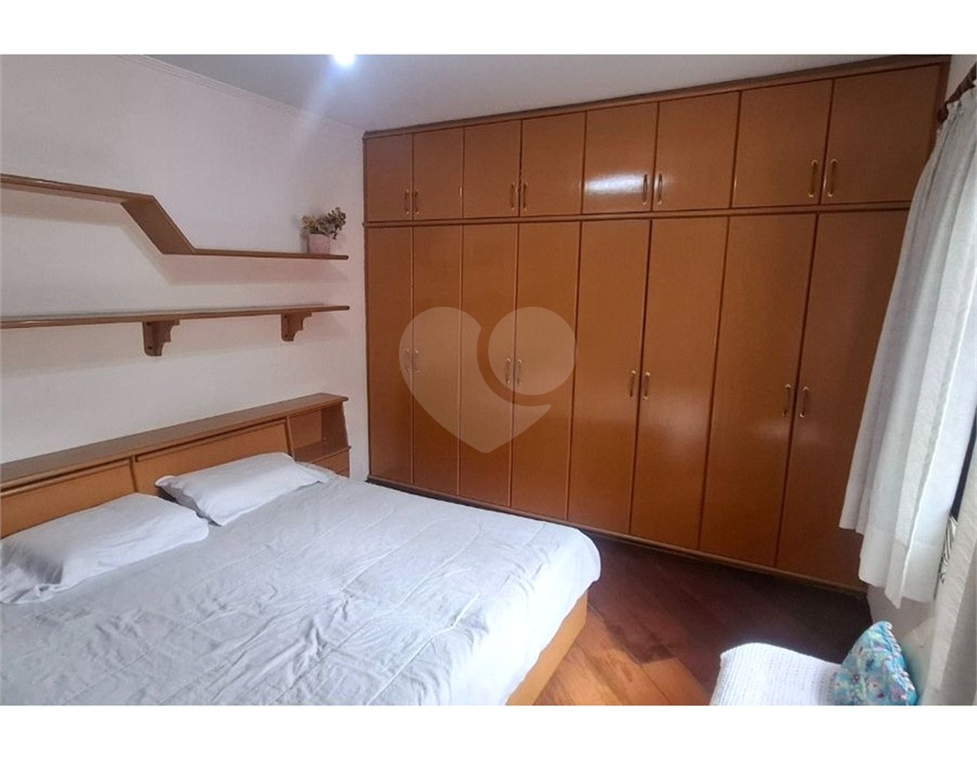 Casa à venda com 4 quartos, sendo 3 suítes, em Vila Aurora (zona Norte), São Paulo, SP