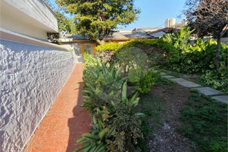 Casa Térrea à venda com 4 quartos em Cidade Monções, São Paulo, SP